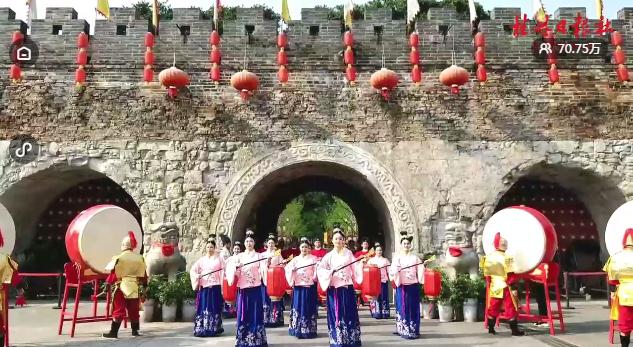 “桂林挺你”秀峰专场首场直播引70万人围观！