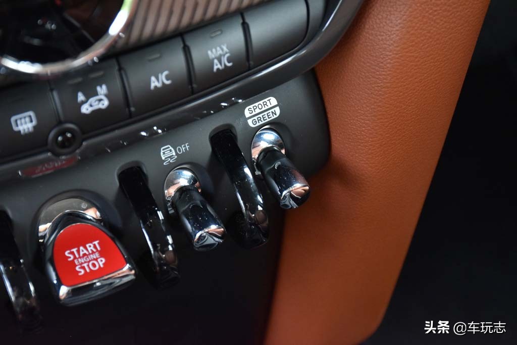 宝马minicountryman2022黑色,20款宝马minicountryman1.5