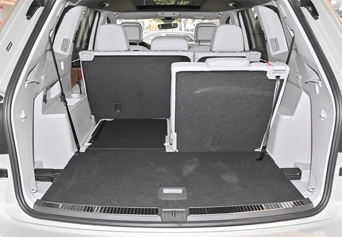 上汽大众全新途昂抢先试驾,最新大众途昂深度试驾