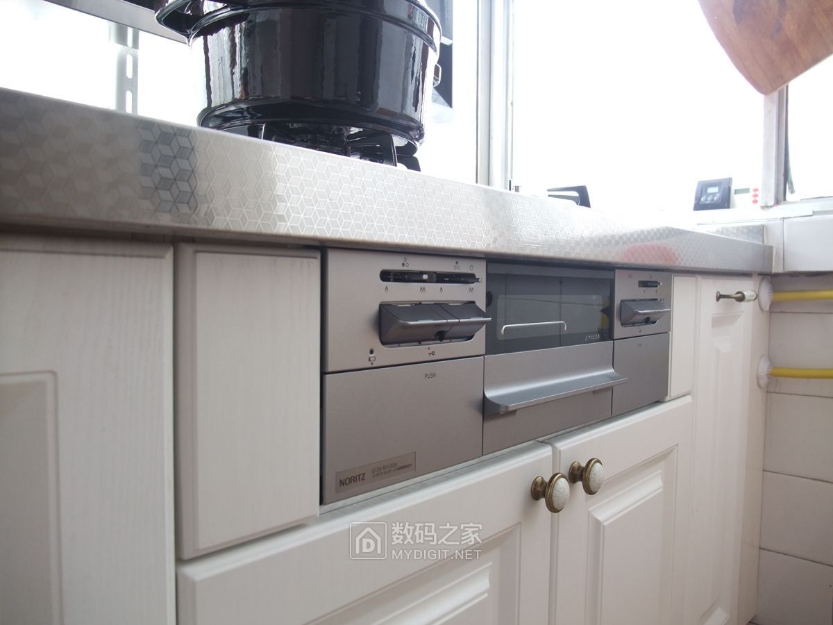 midea燃气灶拆解,米家智能燃气灶怎么样拆开的