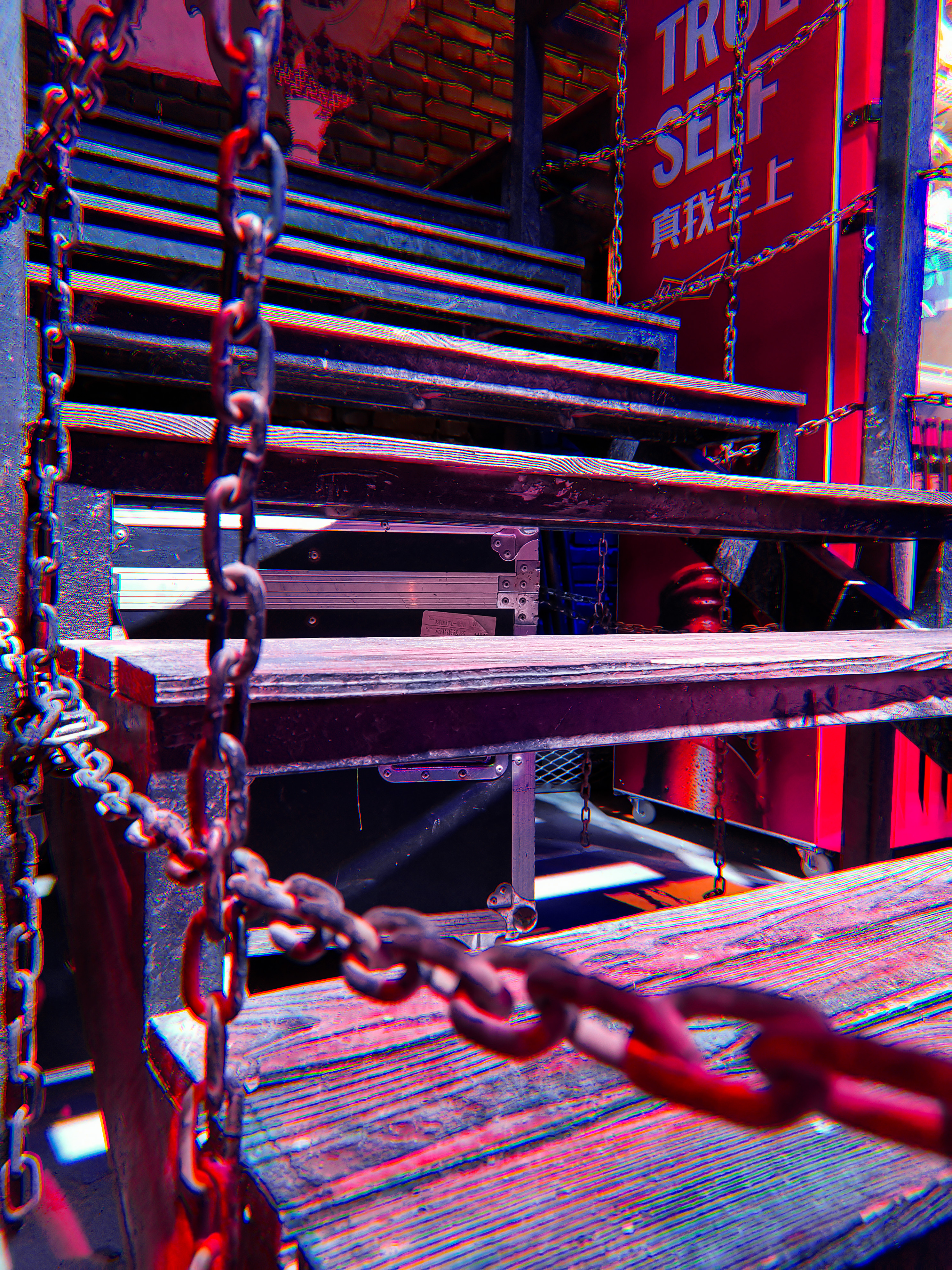 是酒吧还是KTV？藏在老工厂里的“好声音”，你确定不来试试