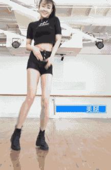 翘臀网红*规则潜**曝光,美好肉体崩塌了....