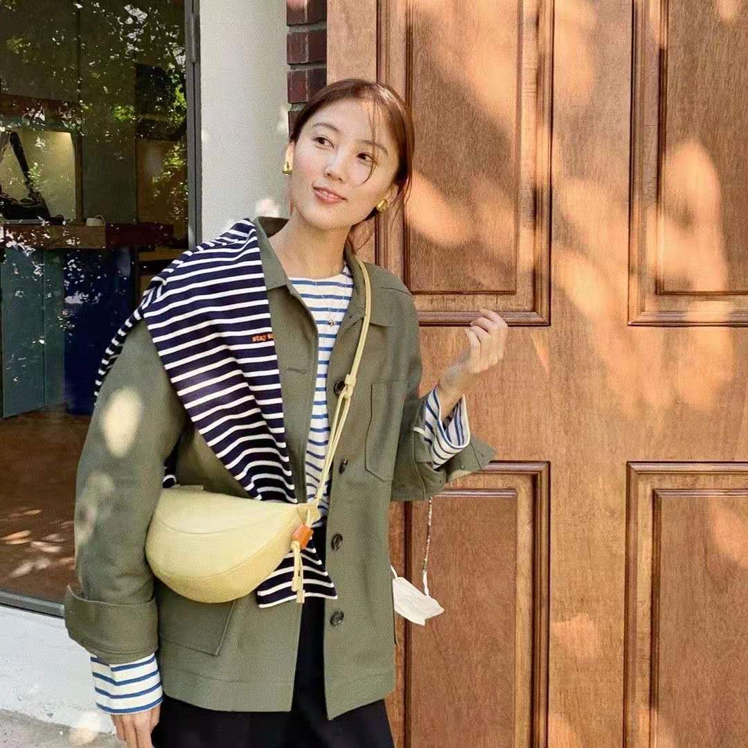 长得不美、就要靠穿，一穿就时髦的韩国时尚博主，穿搭套路就2点