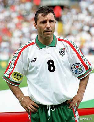 欧洲足球先生历届前十,欧洲足球先生前三名