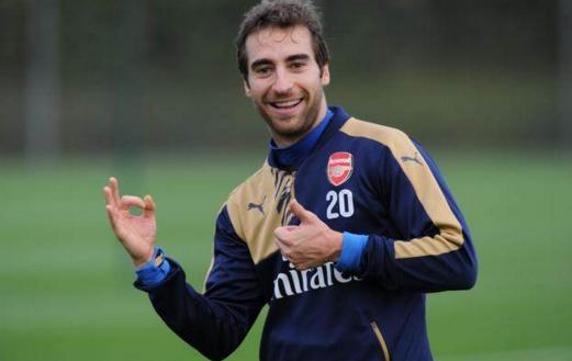 c罗捐300万美金建足球场,c罗投资一个亿到中国