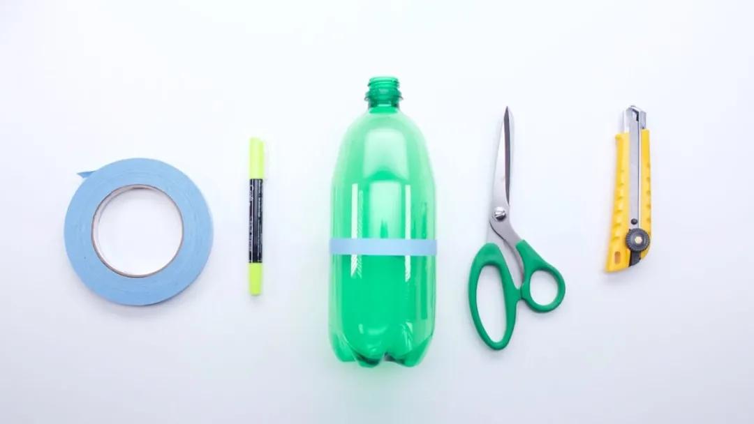 可乐塑料瓶扔掉可以做什么好玩的,塑料瓶的七种玩法