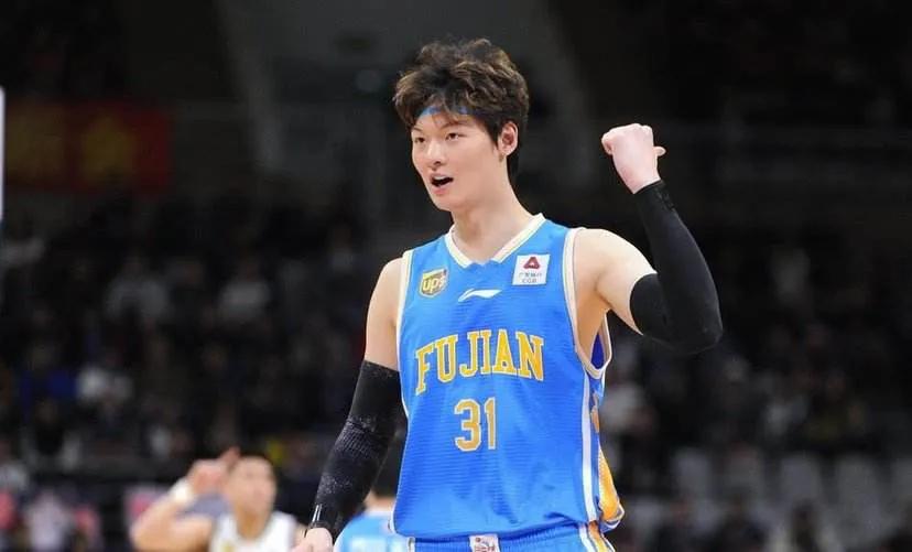 篮球运动员王哲林身高,nba球探报告