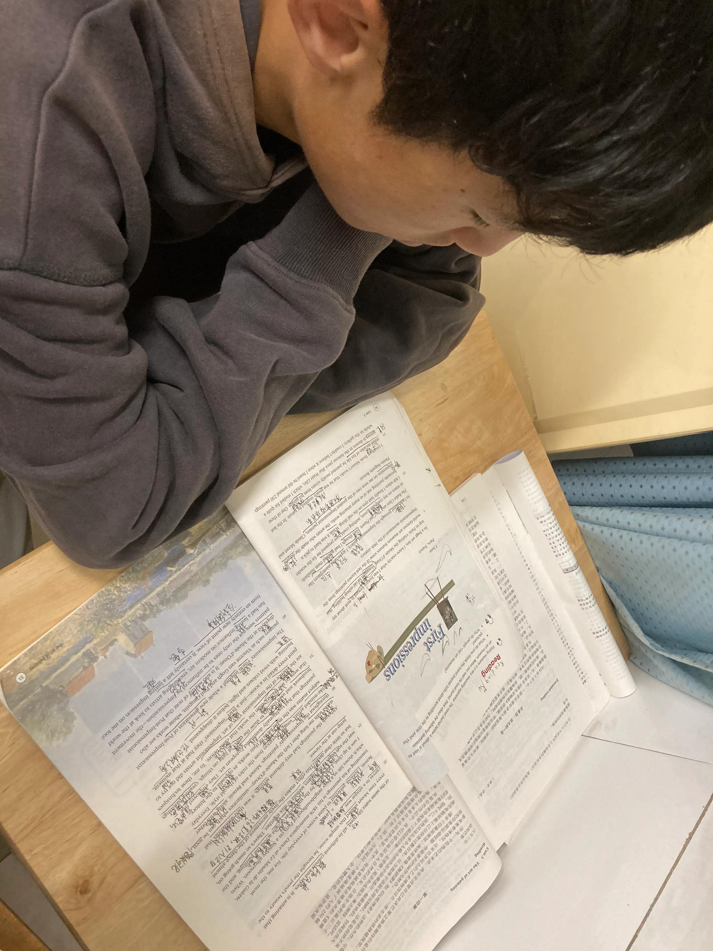 No.280（2021-05-25）争分夺秒疾驰看路有惊无险皮破肉露