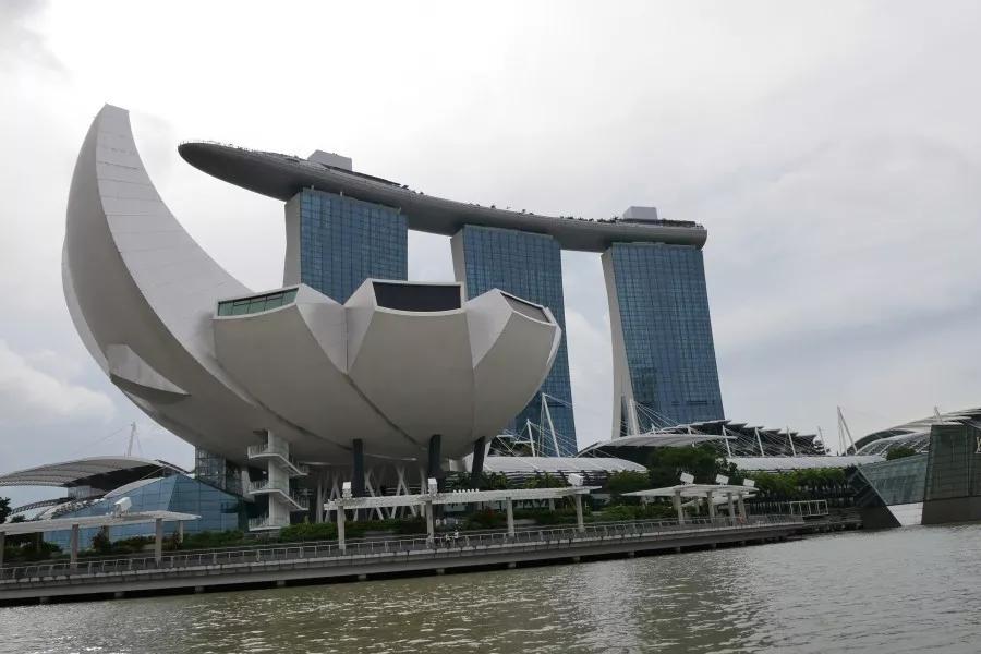 滨海湾金沙酒店一晚多少钱,新加坡滨海湾金沙酒店的视频