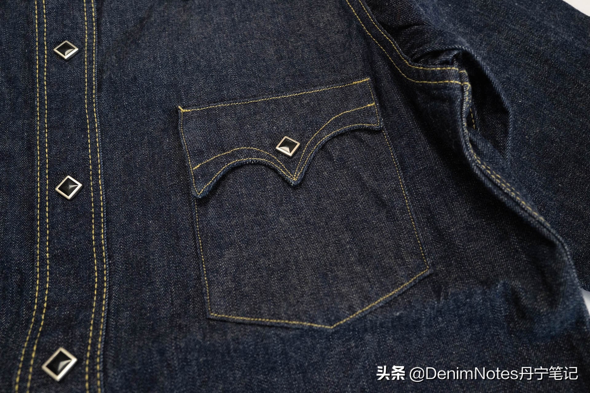 教你如何辨别一款好的衬衫,怎样鉴别牛仔衣是新的还是旧的
