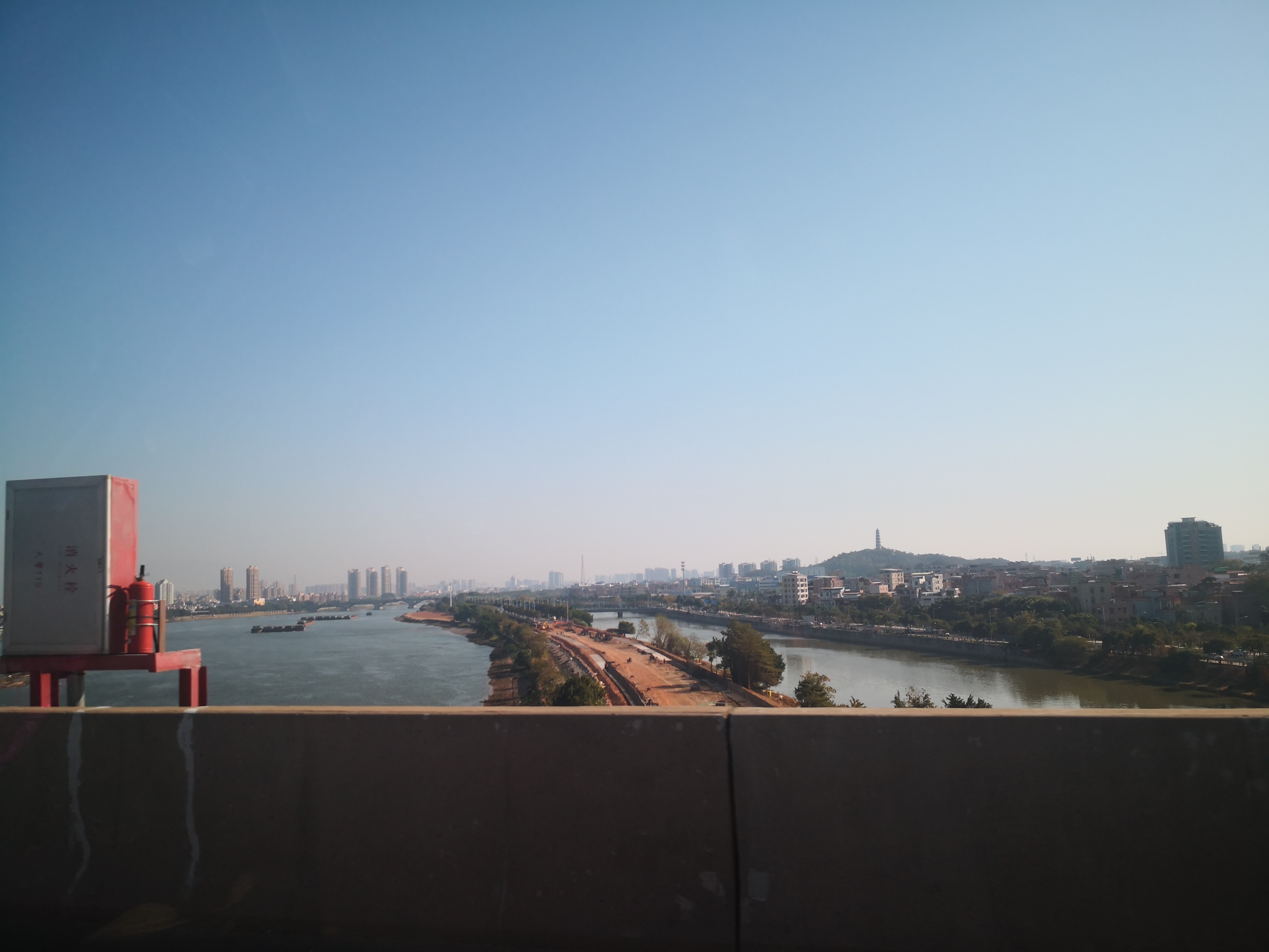 深圳甘坑客家小镇开到几点啊,深圳甘坑客家小镇是属于哪个区