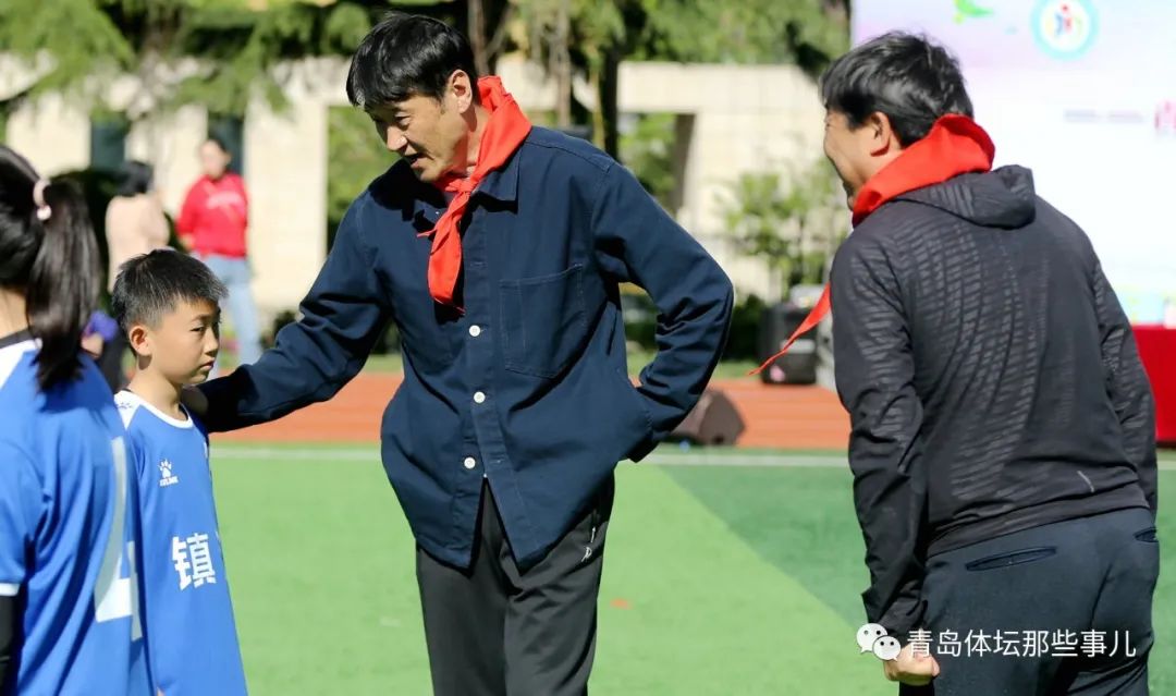 左文清袁生马永康齐聚青岛镇江路小学，为的原来是这件事