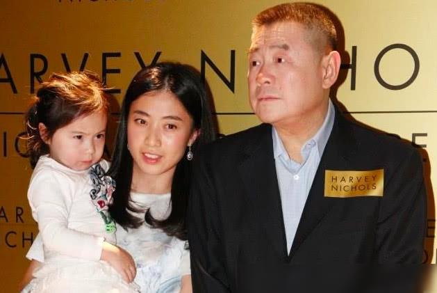 投胎真人秀:有人诈骗贩卖*火军**住佣人房,也有人7岁已独得12亿