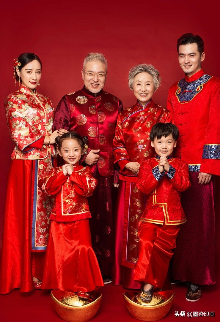 过年回家拍一张全家福吧,农村过年回家怎么拍全家福