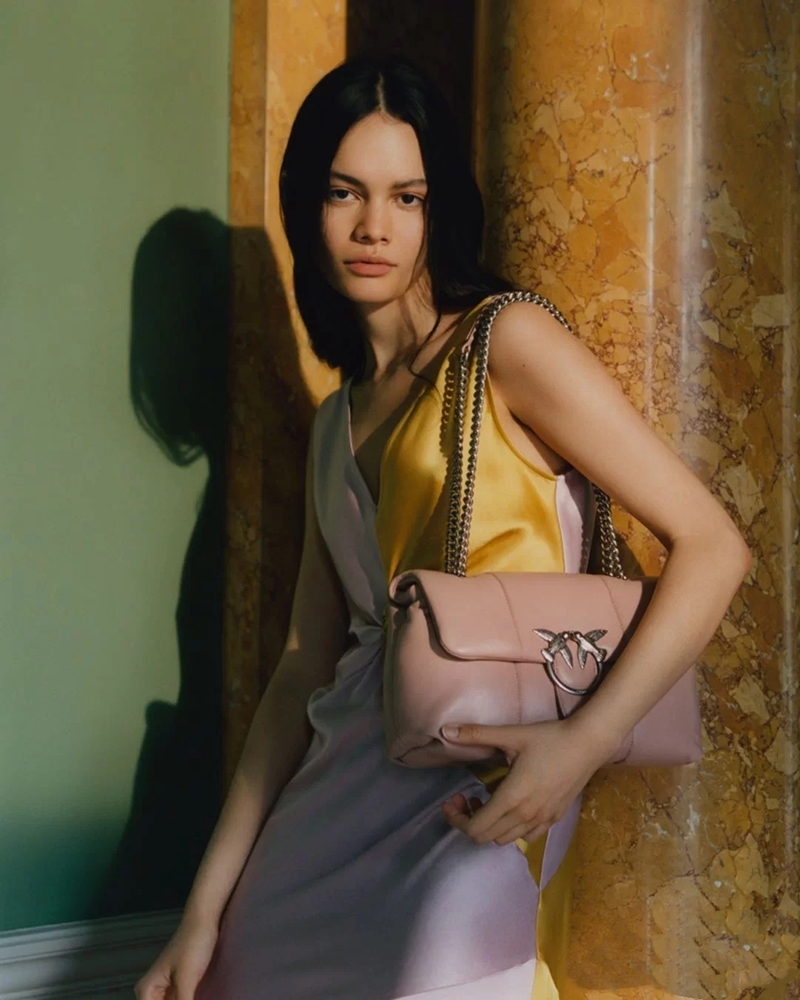 质感好点的高档气质女包,设计感高端上档次女包心形