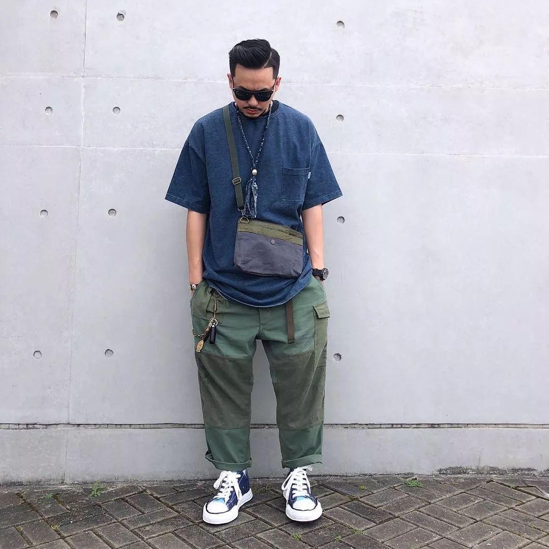 跟风夏日爆款户外风？这样穿又帅又凉快！日本潮店探险