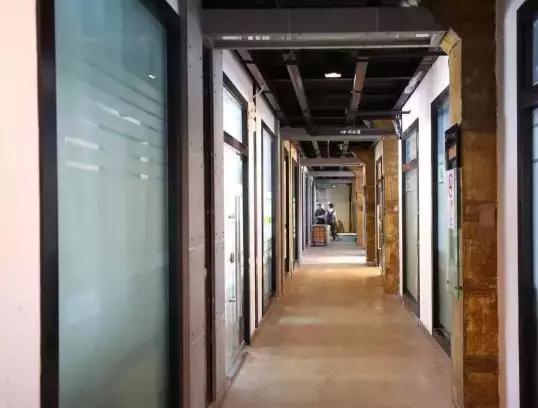 上海哪里可以买新款鞋,在哪里可以买便宜球鞋