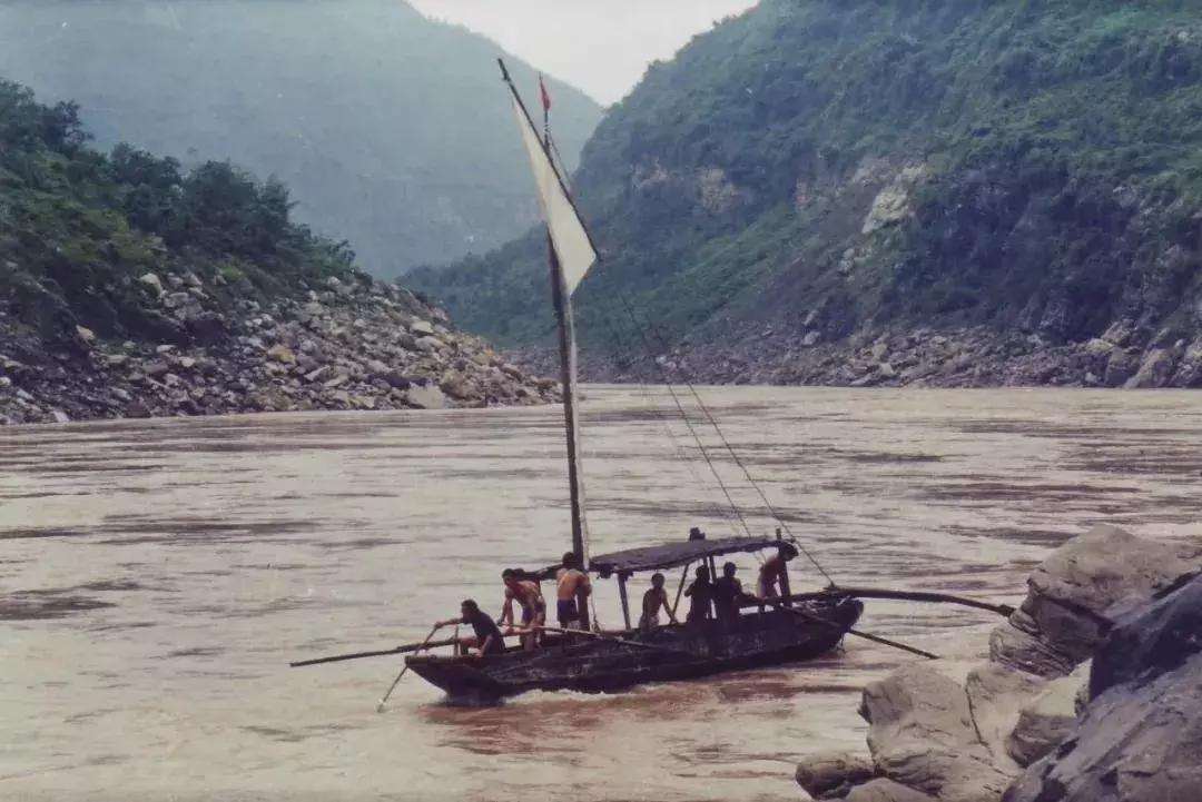 跨越千年遇见你在线阅读,跨越千年只为遇见你穿越片段