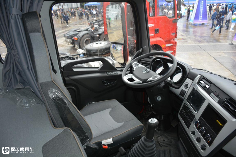 新东风天龙kl怎么样,2017款东风天龙kl9.6配置介绍