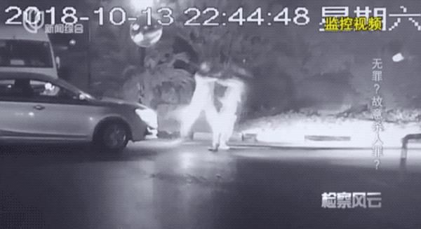 男子深夜停车被醉酒男子纠缠，把他拖到路中央致其被碾压身亡！这案子该咋断？