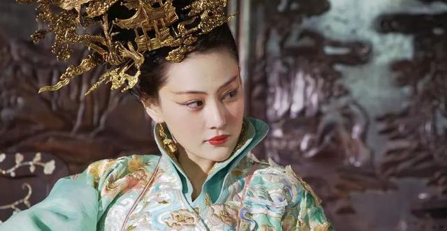 张馨予吴卓羲在一起多久,张馨予吴卓羲谈了几年