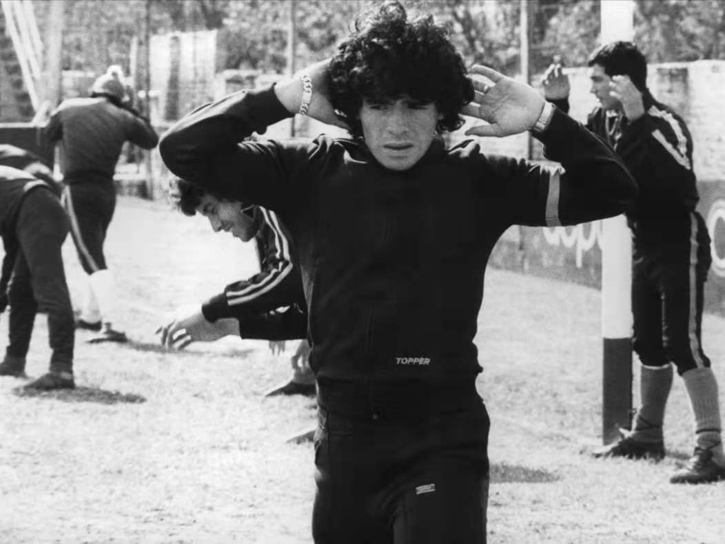 马拉多纳共产主义,马拉多纳人物故事