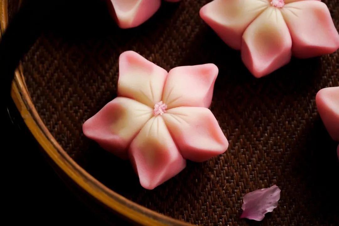 和菓子日本美食,日本的甜品和果子