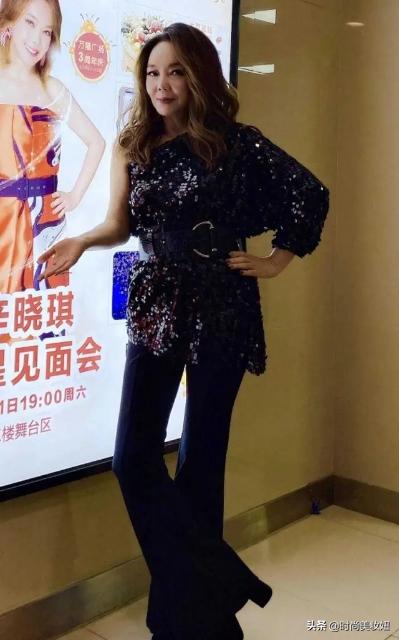 辛晓琪连衣裙,辛晓琪红毯