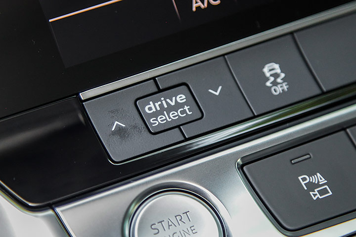 2021款奥迪a6柴油版平行进口车,奥迪进口旅行车a6allroad