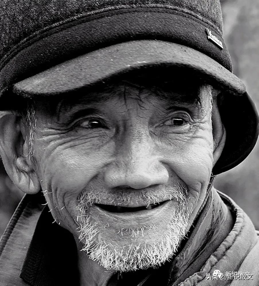 走路不再赶脚，但每个人的心路仍需跋涉，你的脚下便是你的天下