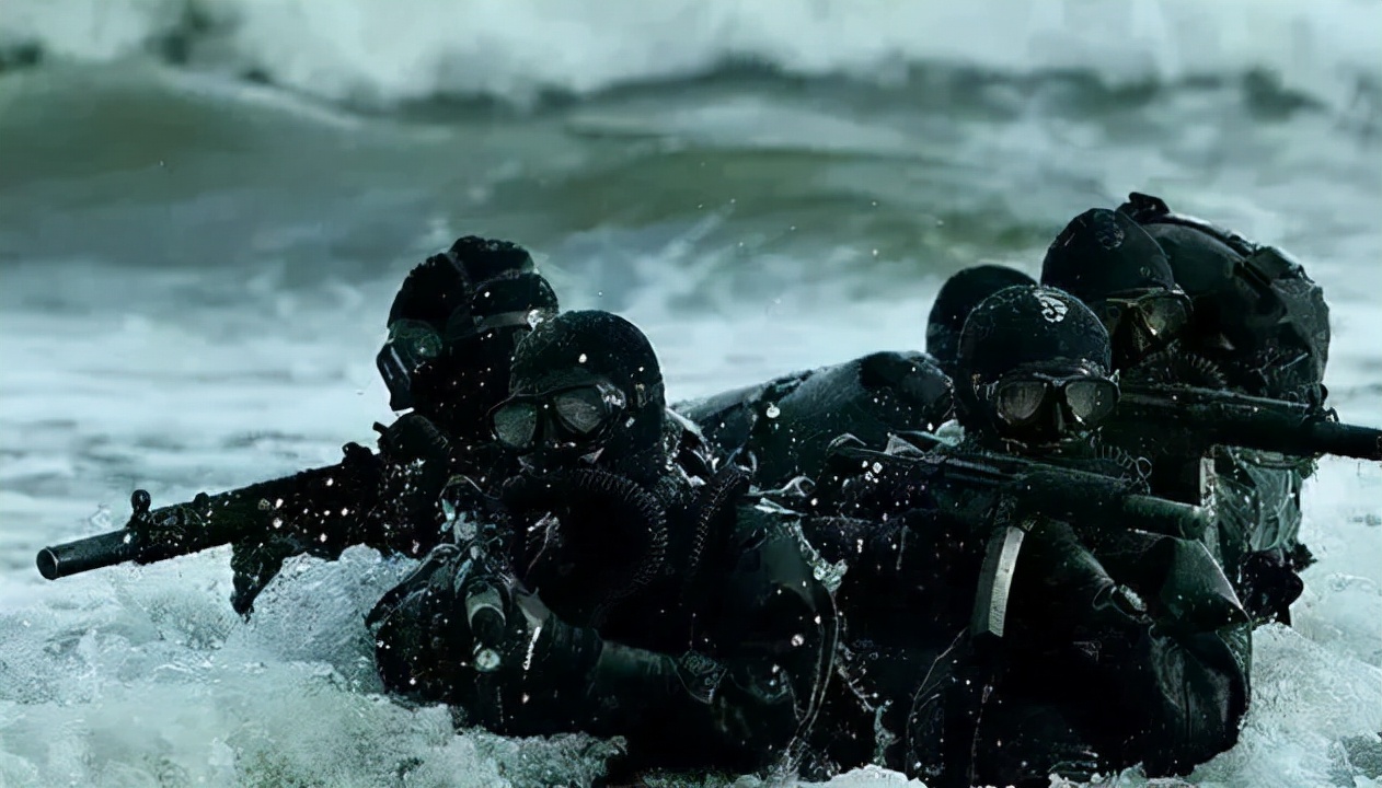 俄罗斯反恐部队成功伏击恐怖分子,俄罗斯反恐有多硬核真实录像