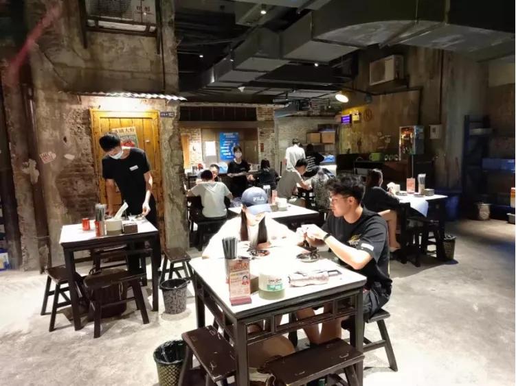 广深扩张遇冷估值百亿的超级文和友还能走多远？