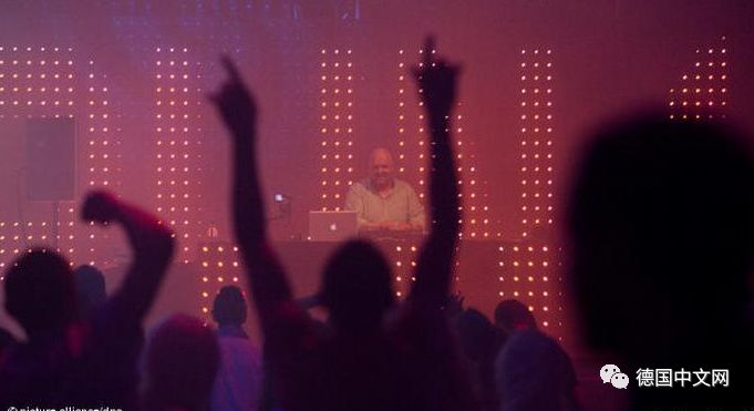 喜欢德国人的理由,喜欢德国的一般什么性格