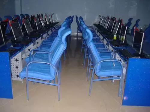 别碰它翻译,别碰它英文歌