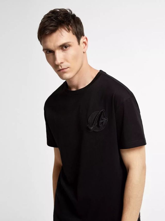 史上最有劲快闪店空降环球港！与漫威英雄合影、机械臂调酒，超酷