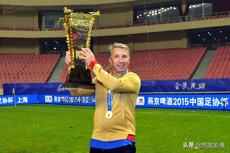 江苏队夺冠图片,江苏队首夺冠军