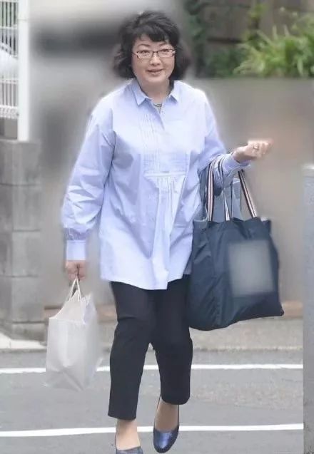 山口百惠买菜的视频,山口百惠晚年变大妈