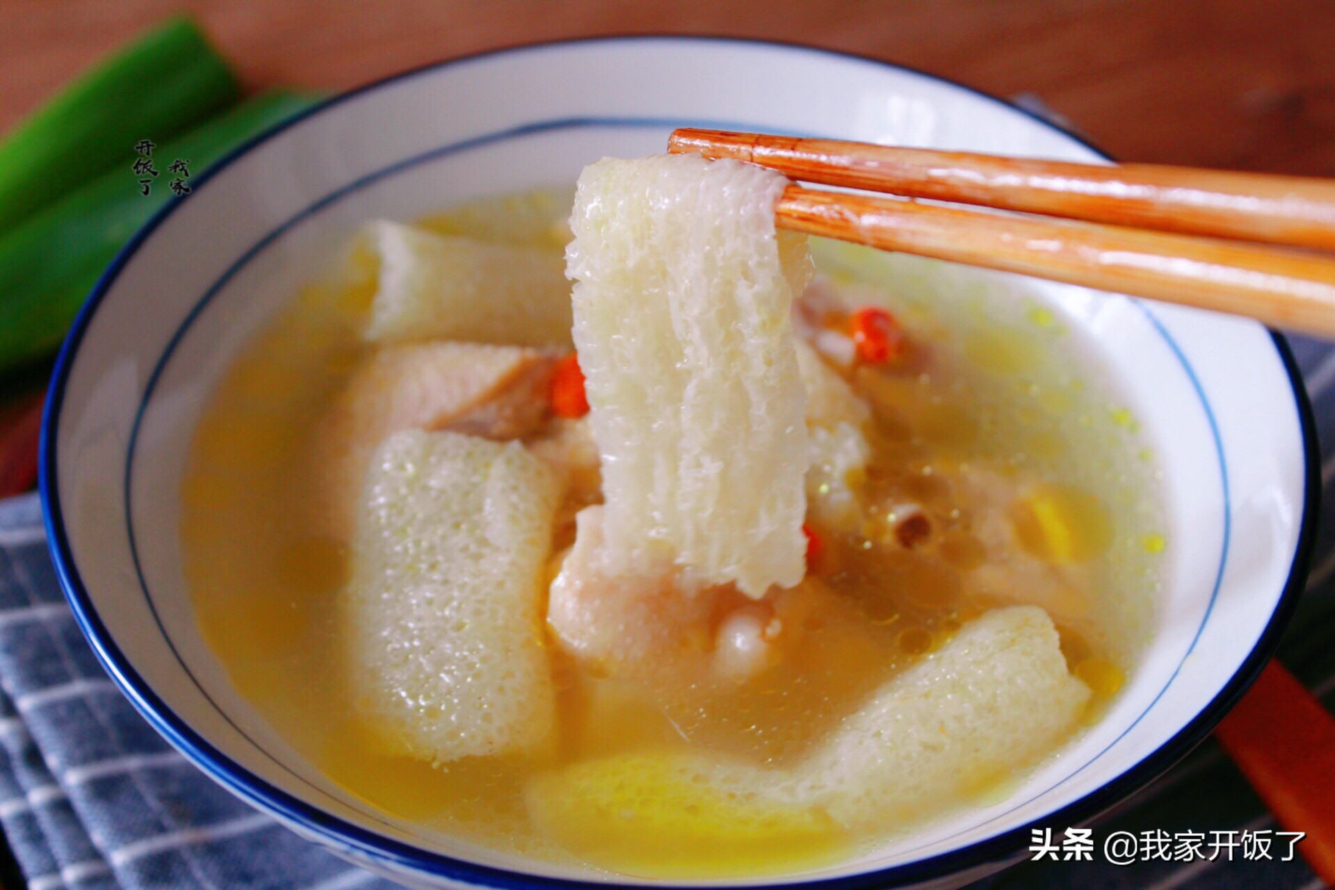 给孩子熬鸡汤怎么炖好喝又营养,鸡汤怎么做给孩子补脑