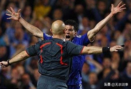 足球中最不允许的进球和判罚,足球场上的十大匪夷所思