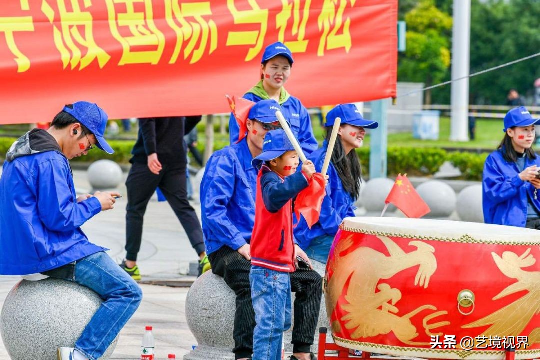 奔跑中国潜江国际马拉松赛视频,宁波吉利汽车马拉松