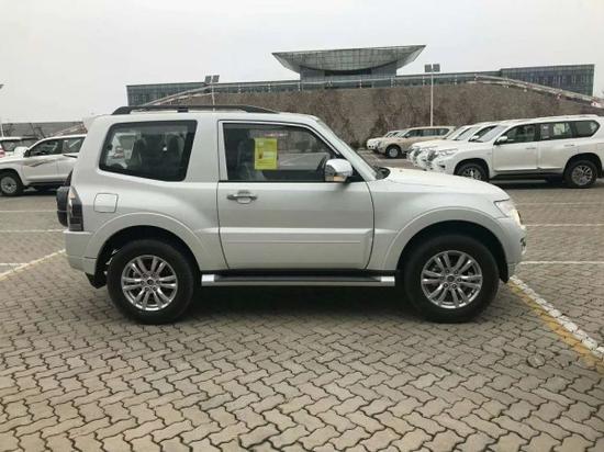 帕杰罗三门版v87越野视频,帕杰罗三门版v87山猫