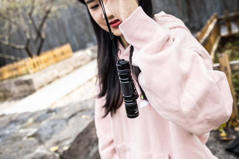 强光手电用18650电池充电器,家用充电锂电手电筒大全