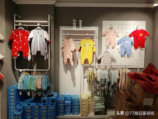 童装橱窗这样摆，再也不用担心业绩啦