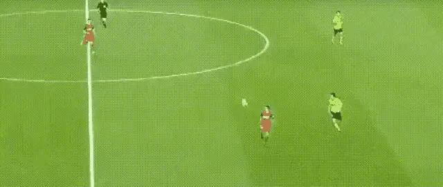 男足的基本过人动作,男足经典球