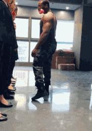 搞笑gif开心一刻原来高手在民间,搞笑gif你大爷果然还是你大爷