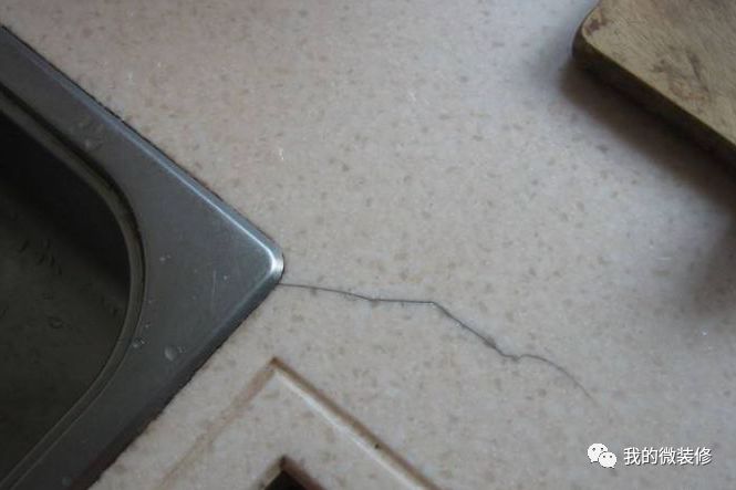 厨房橱柜台面什么材质比较好,厨房台面用什么材质既经济又好用