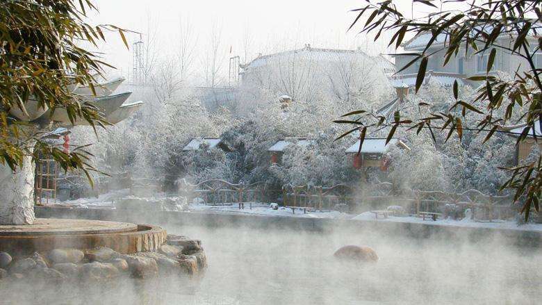 中国滑雪温泉,滑雪温泉才是最爽的