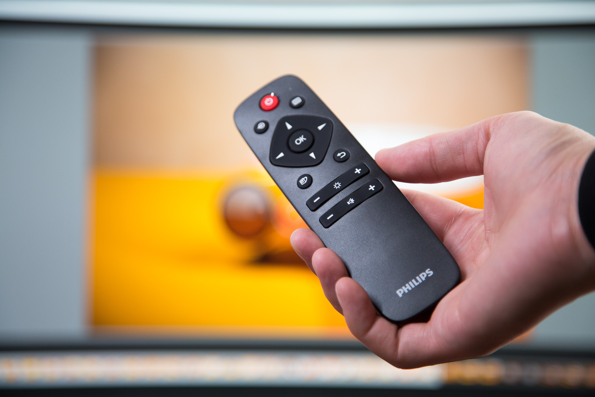 飞利浦499p9h1用什么样的显卡,飞利浦49寸显示屏