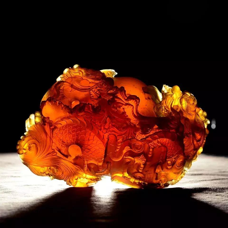 稀世珍宝缅甸琥珀,珍贵的琥珀