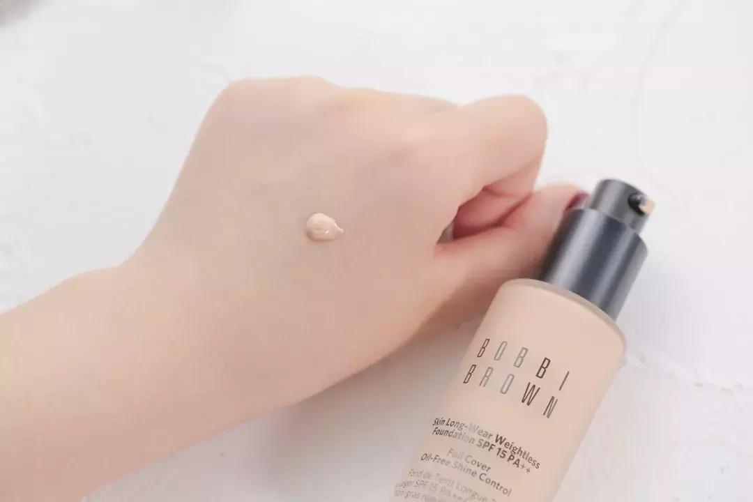 推荐8款适合干皮的粉底液,迪奥最贵粉底液